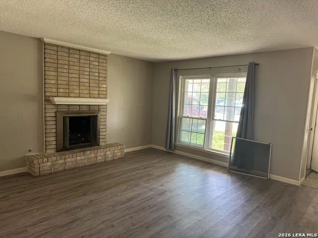 11814 SONG ST San Antonio, TX 78216