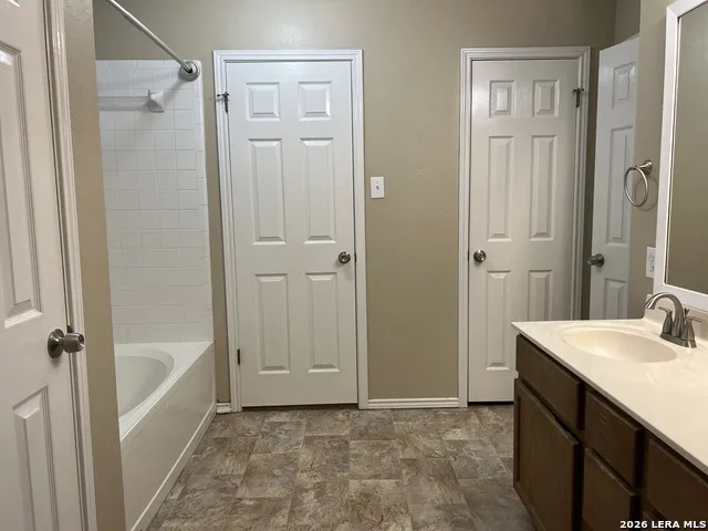 3648 DIAMOND FALLS Schertz, TX 78154