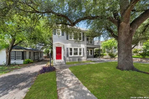 111 W NORWOOD CT