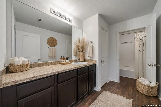 6002 SOUTHERN VIS San Antonio, TX 78222