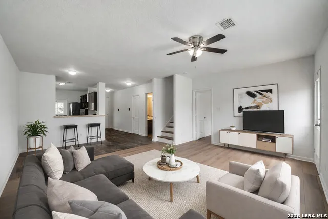 6002 SOUTHERN VIS San Antonio, TX 78222