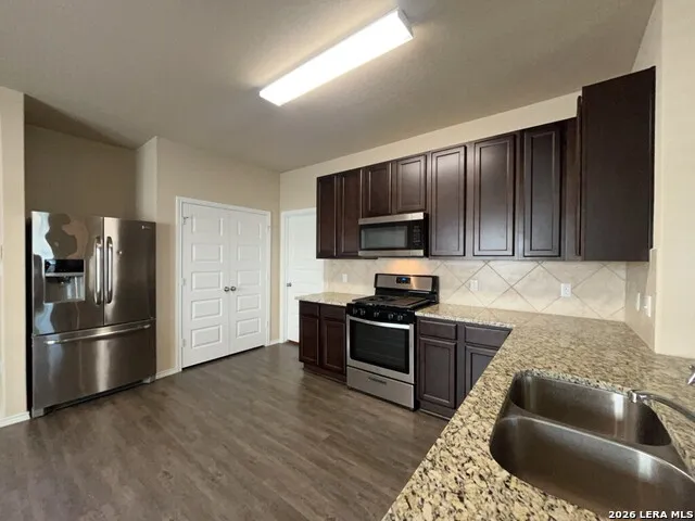 13531 Lily Lane St Hedwig, TX 78152