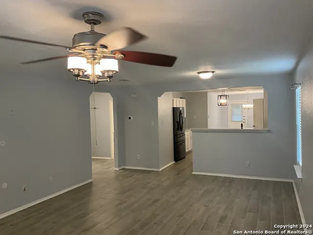 7806 Ruidoso Chase Selma, TX 78154