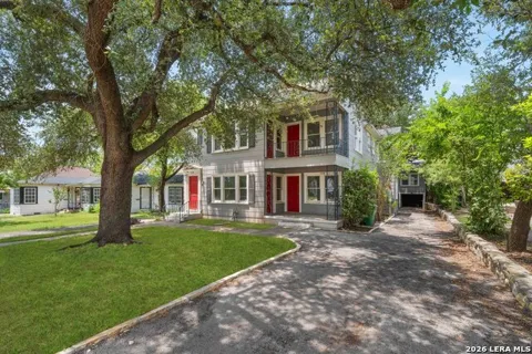 109 W Norwood Ct Unit 1