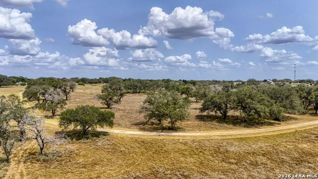8651 W FM 476 Poteet, TX 78065