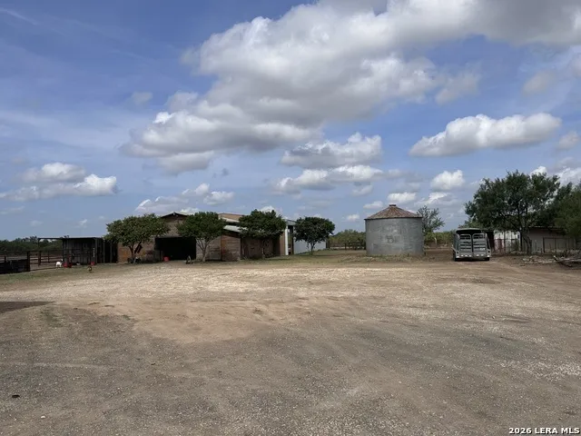 1667 COUNTY ROAD 345 Knippa, TX 78870
