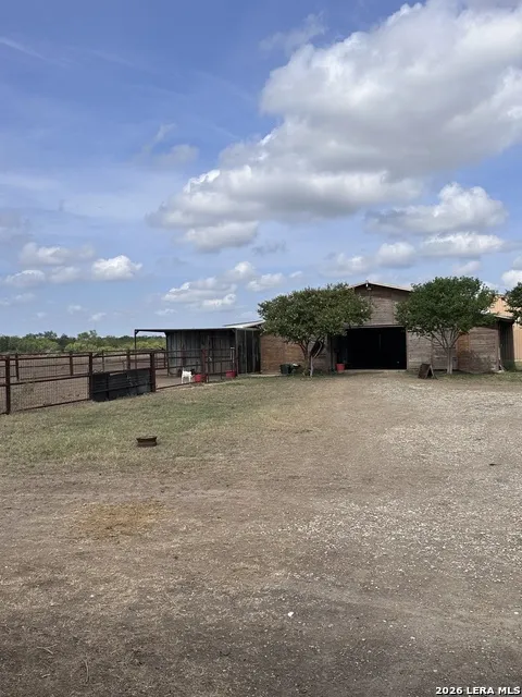 1667 COUNTY ROAD 345 Knippa, TX 78870