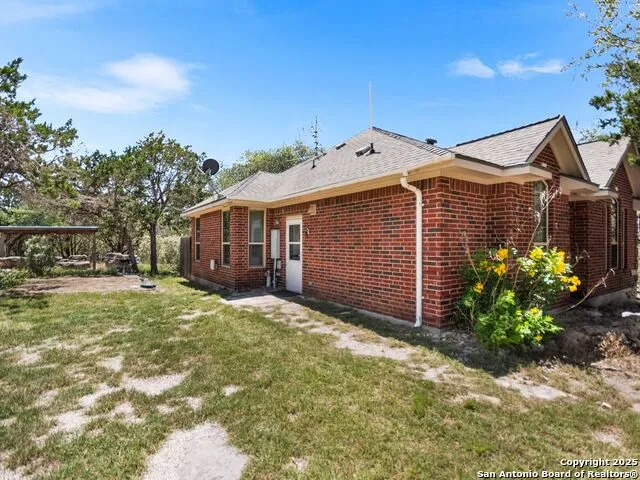 4366 Whartons Dock Bandera, TX 78003
