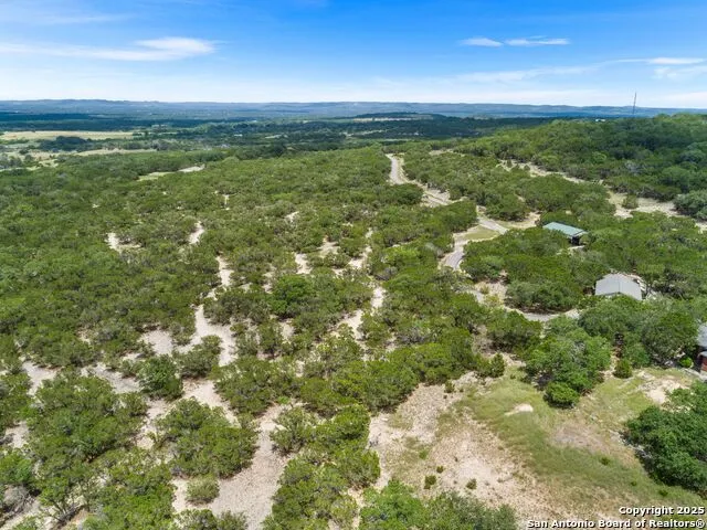 4366 Whartons Dock Bandera, TX 78003
