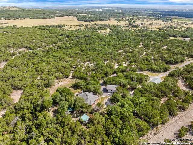 4366 Whartons Dock Bandera, TX 78003