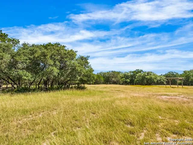 4366 Whartons Dock Bandera, TX 78003