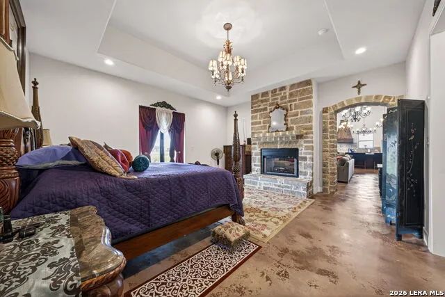 2193 STATE HIGHWAY 97 W Floresville, TX 78114
