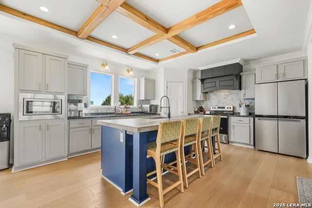 22B Cravey Rd Boerne, TX 78006