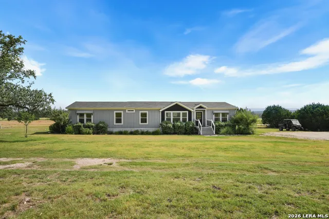 22B Cravey Rd Boerne, TX 78006
