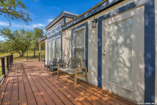22B Cravey Rd Boerne, TX 78006