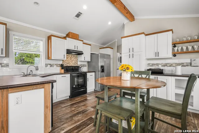 22B Cravey Rd Boerne, TX 78006