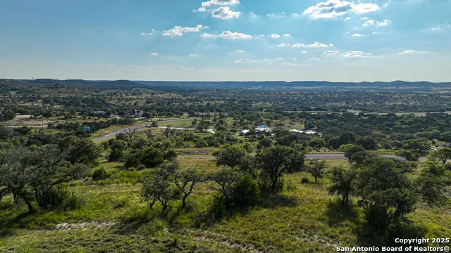 FAR HILLS RANCH Tract 4 Comfort, TX 78013