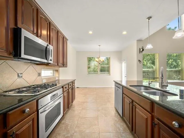 3211 London Lane Missouri City, TX 77459