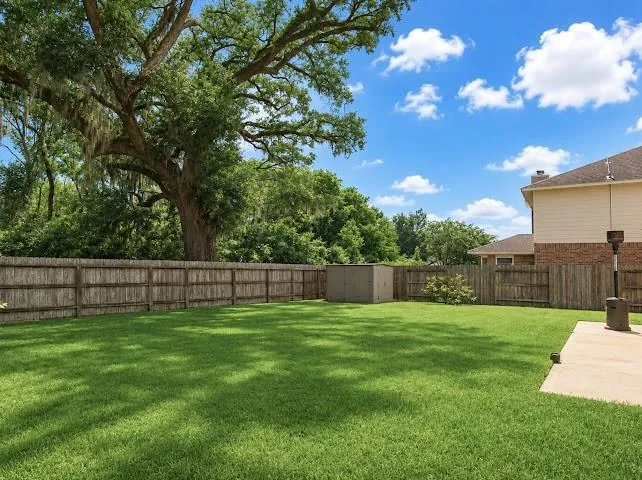 3211 London Lane Missouri City, TX 77459