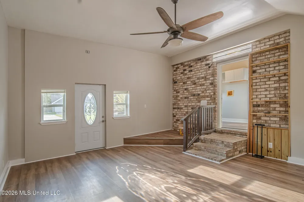 19530 Wallace Way Saucier, MS 39574