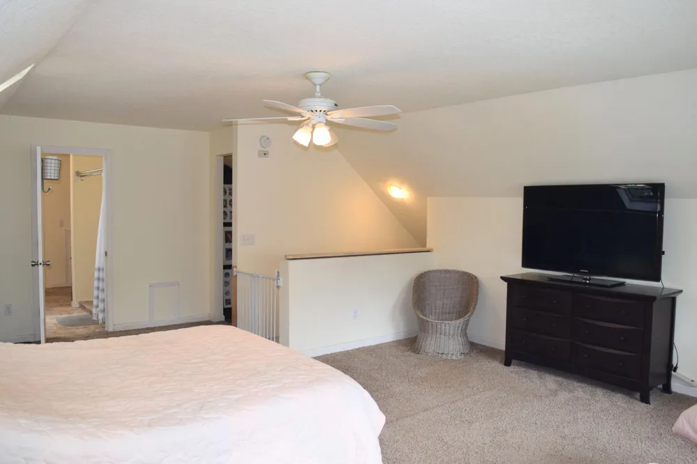 1080 Bellway Avenue Norton Shores, MI 49441