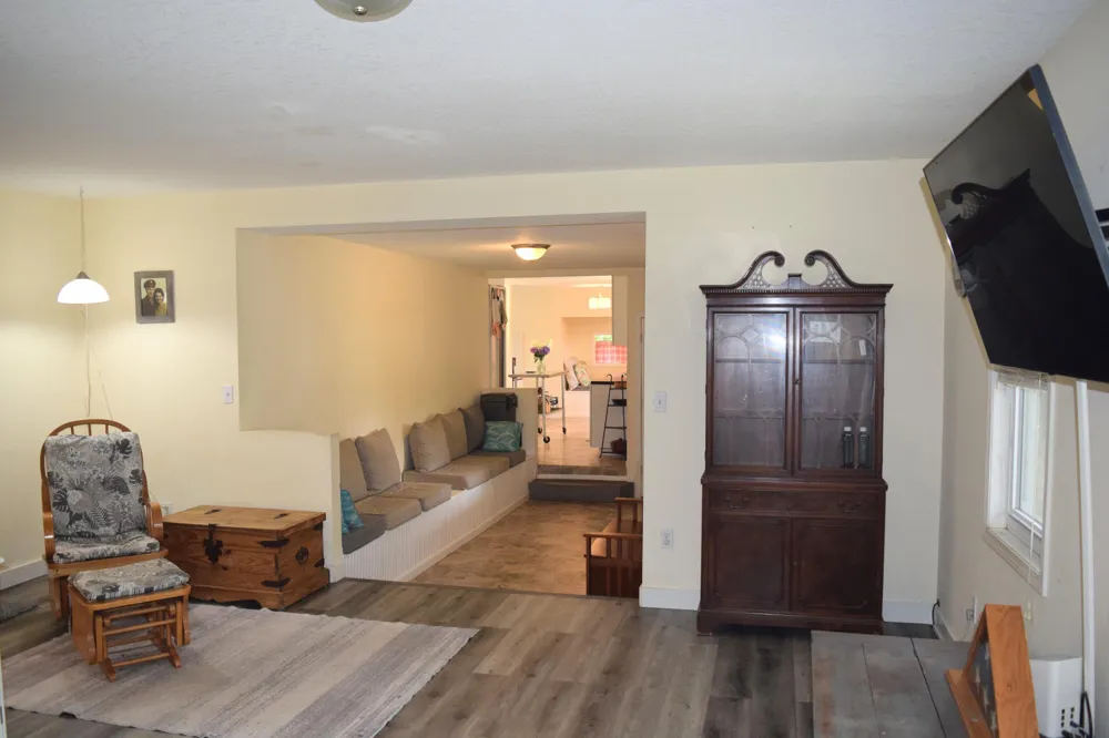 1080 Bellway Avenue Norton Shores, MI 49441
