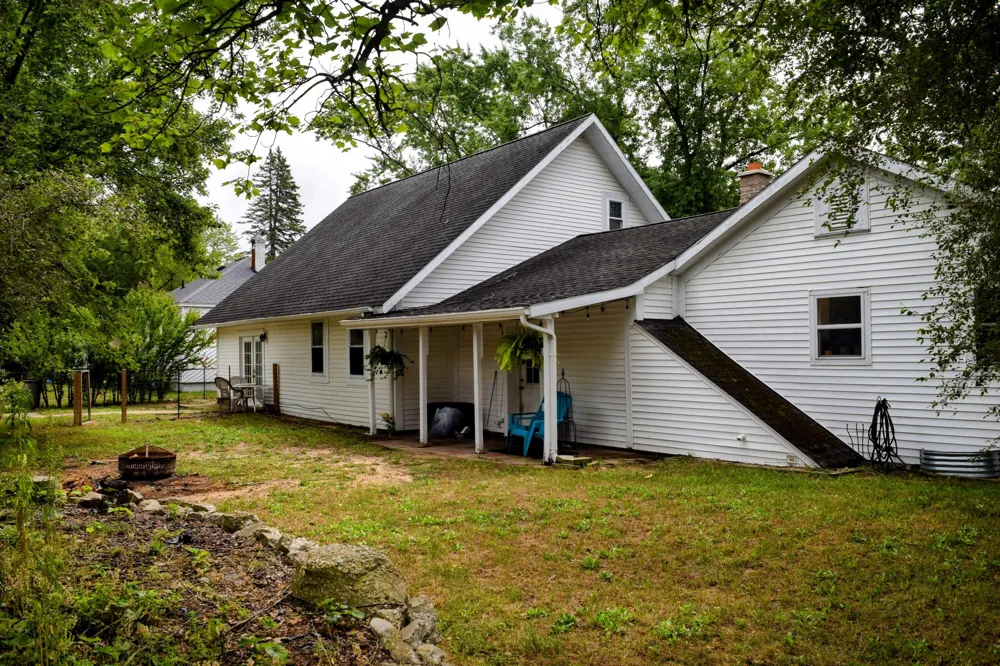 1080 Bellway Avenue Norton Shores, MI 49441
