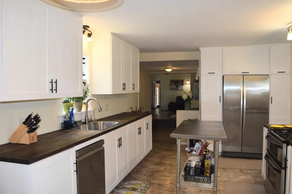 1080 Bellway Avenue Norton Shores, MI 49441