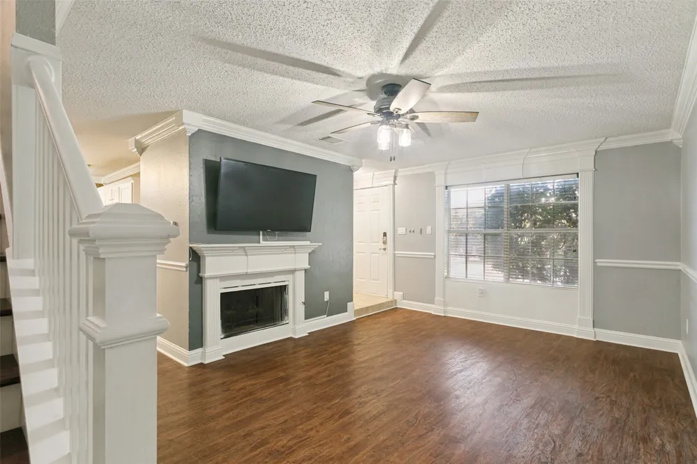 1754 Circle Creek Drive Lewisville, TX 75067