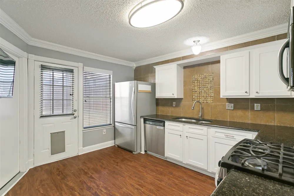 1754 Circle Creek Drive Lewisville, TX 75067