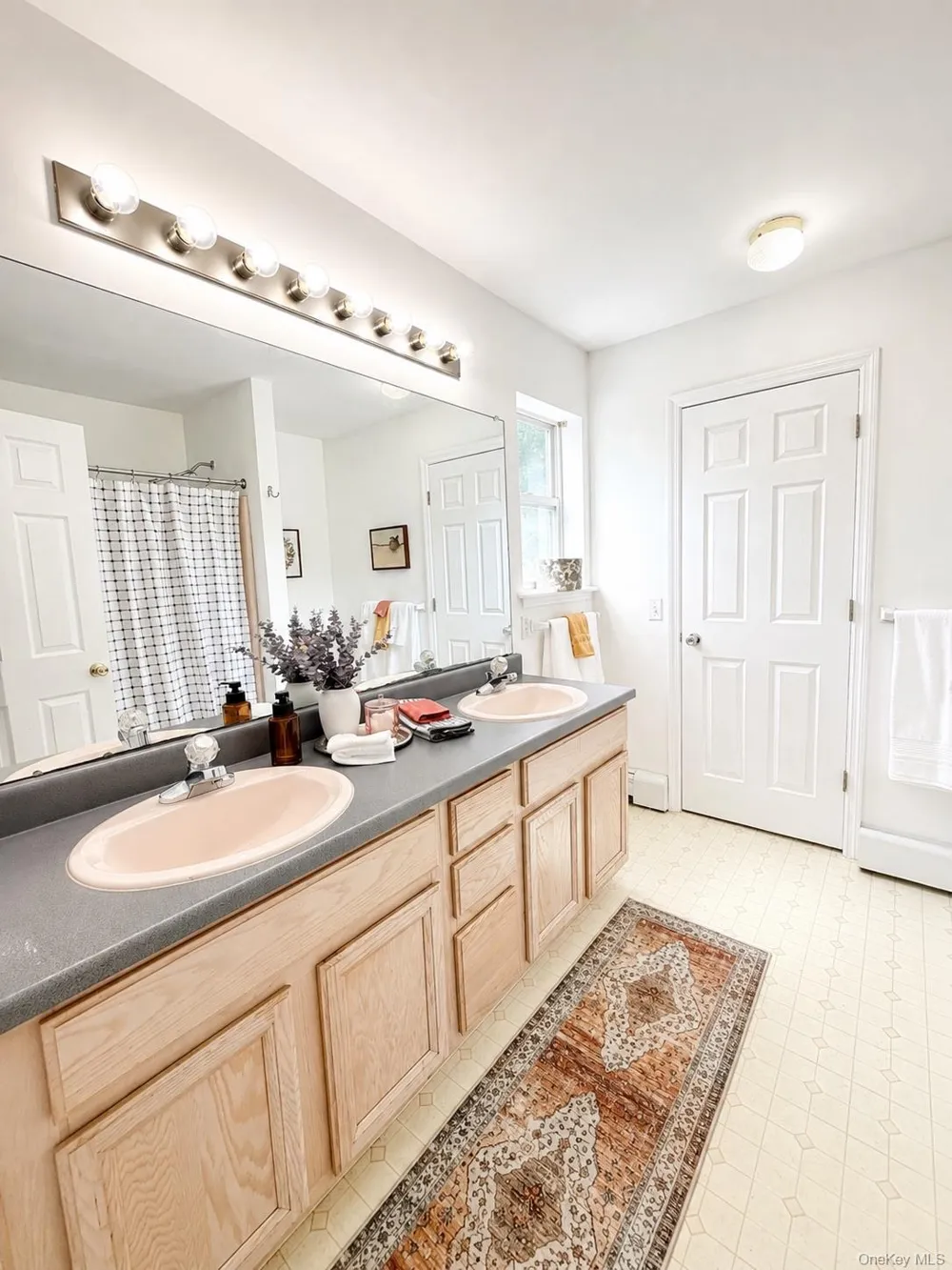 31 Briarwood Drive Wappingers Falls, NY 12590