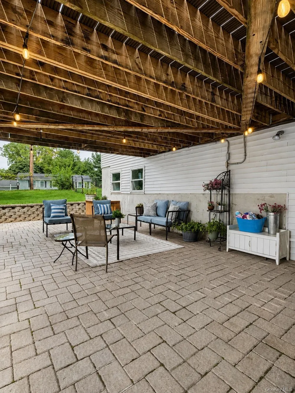 31 Briarwood Drive Wappingers Falls, NY 12590