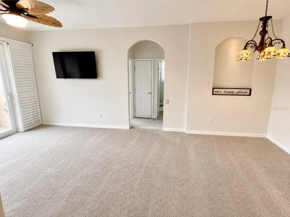 1357 VENEZIA COURT #303 Davenport, FL 33896
