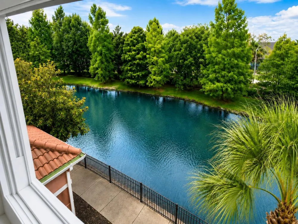 1357 VENEZIA COURT #303 Davenport, FL 33896
