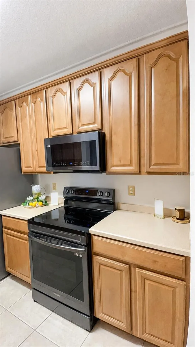 1357 VENEZIA COURT #303 Davenport, FL 33896