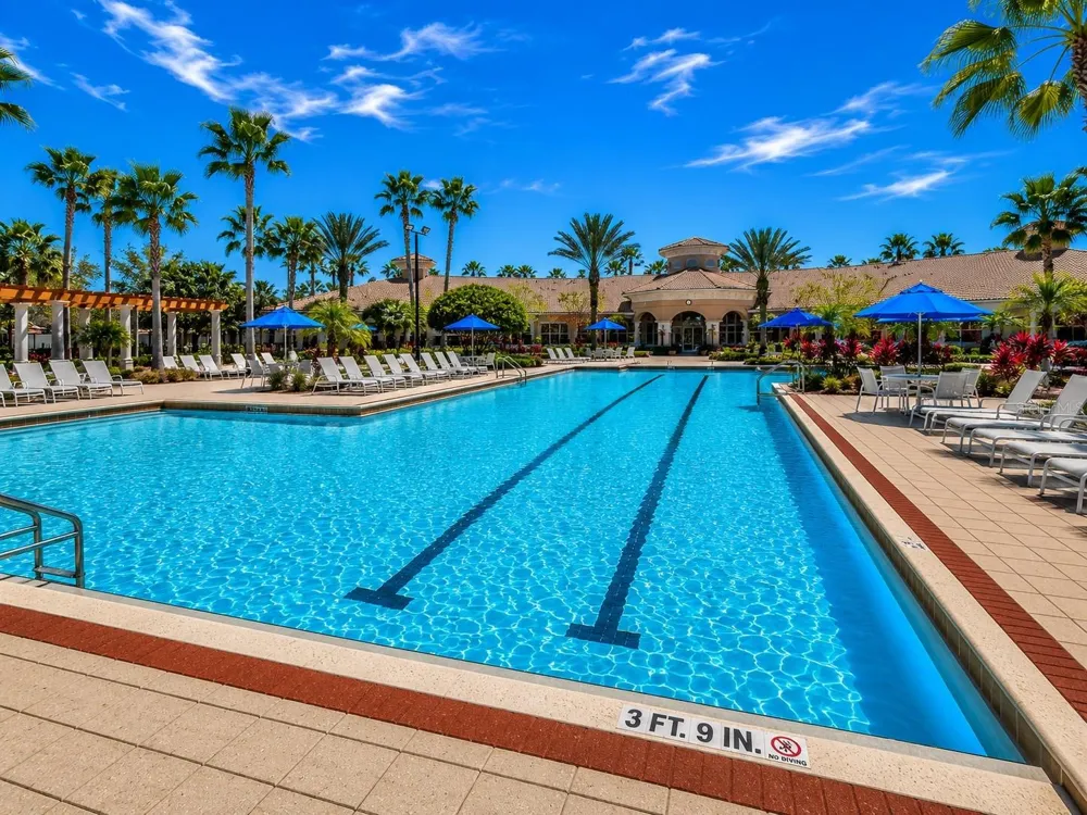 1357 VENEZIA COURT #303 Davenport, FL 33896