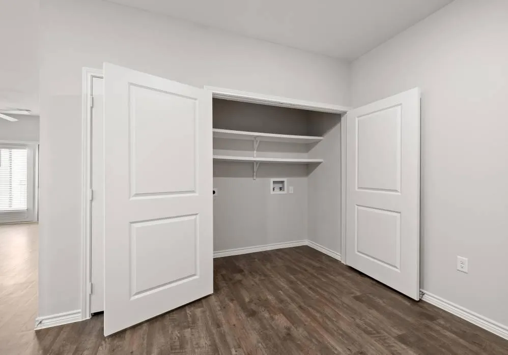 2551 Guadalupe Street #5208 Seguin, TX 78155