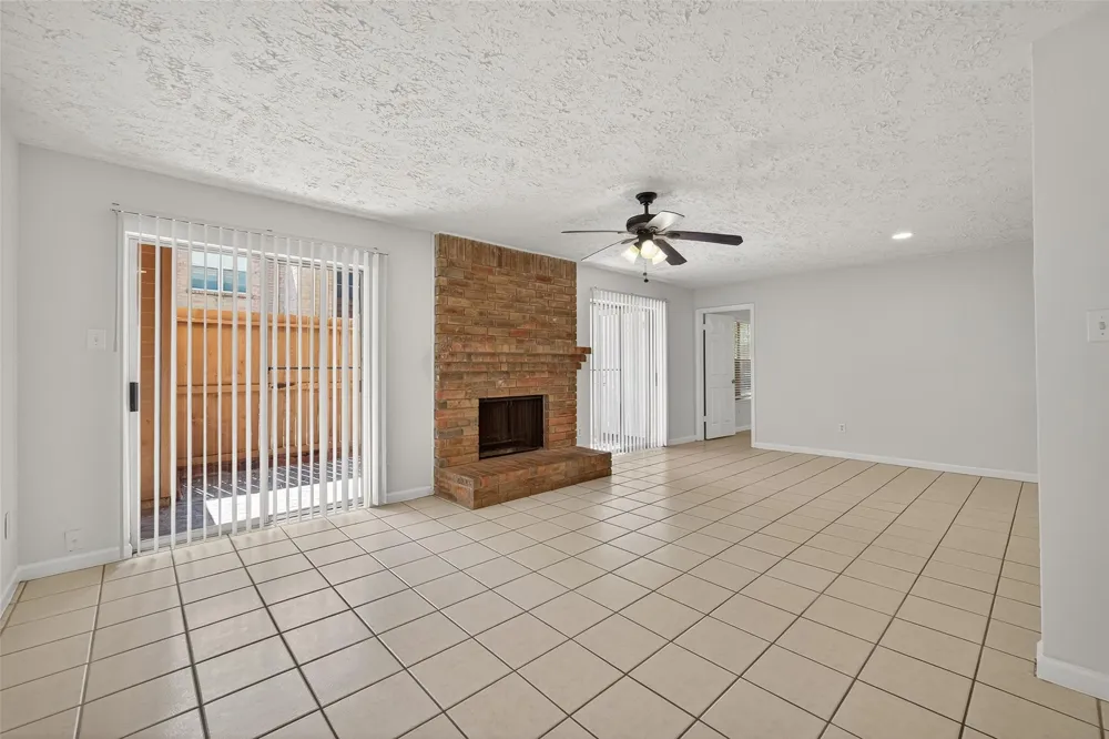 10555 Turtlewood Court #210 Houston, TX 77072