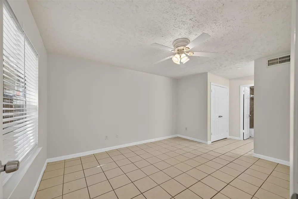 10555 Turtlewood Court #210 Houston, TX 77072