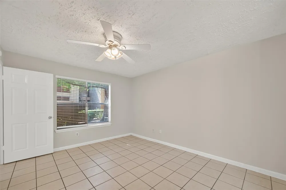 10555 Turtlewood Court #210 Houston, TX 77072