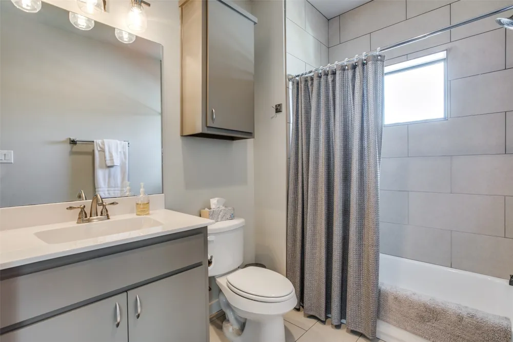 906 W Cannon Street #200 Fort Worth, TX 76104