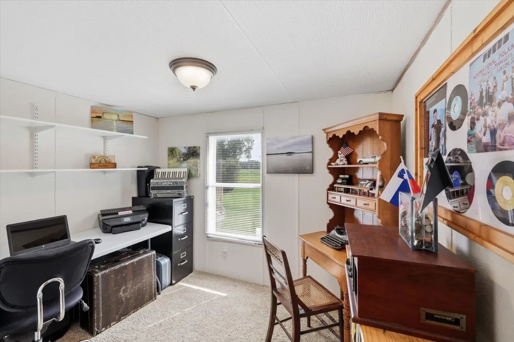 10062 Dart Road Meadowlands, MN 55765