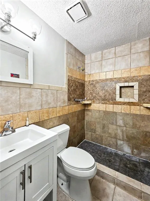 3754 Lamar Way Snellville, GA 30039