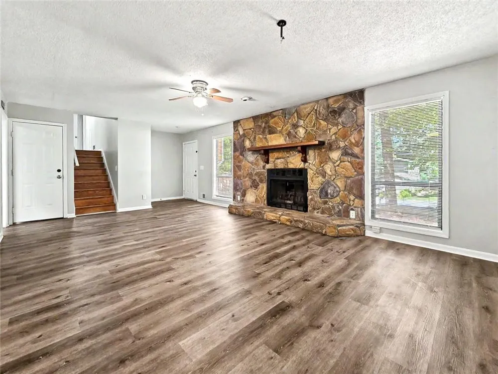 3754 Lamar Way Snellville, GA 30039