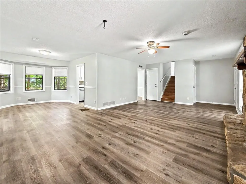 3754 Lamar Way Snellville, GA 30039