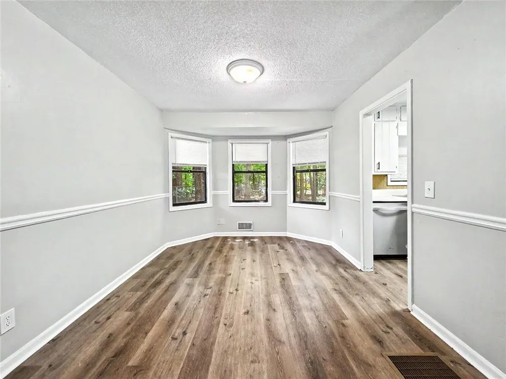 3754 Lamar Way Snellville, GA 30039