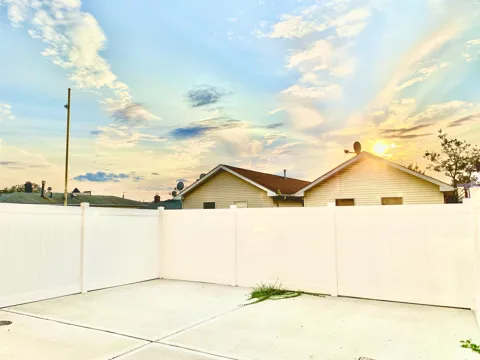 517 LIBERTY AVE
