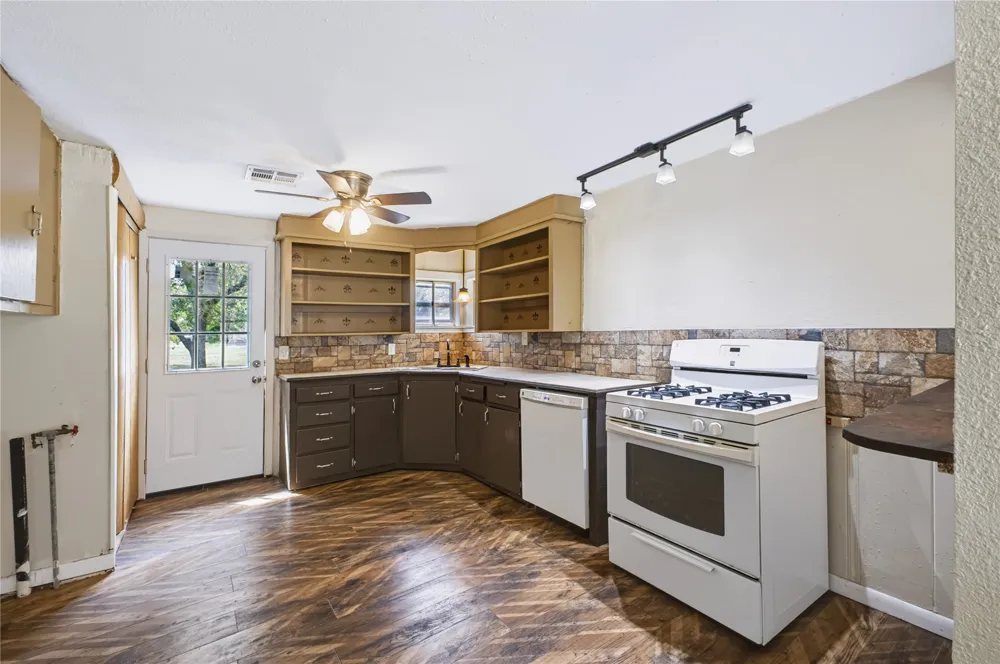 16375 County Road 3540 Ada, OK 74820