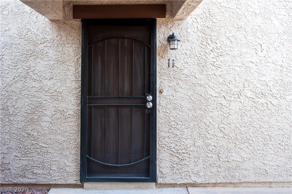4391 Gannet Circle #11 Las Vegas, NV 89103
