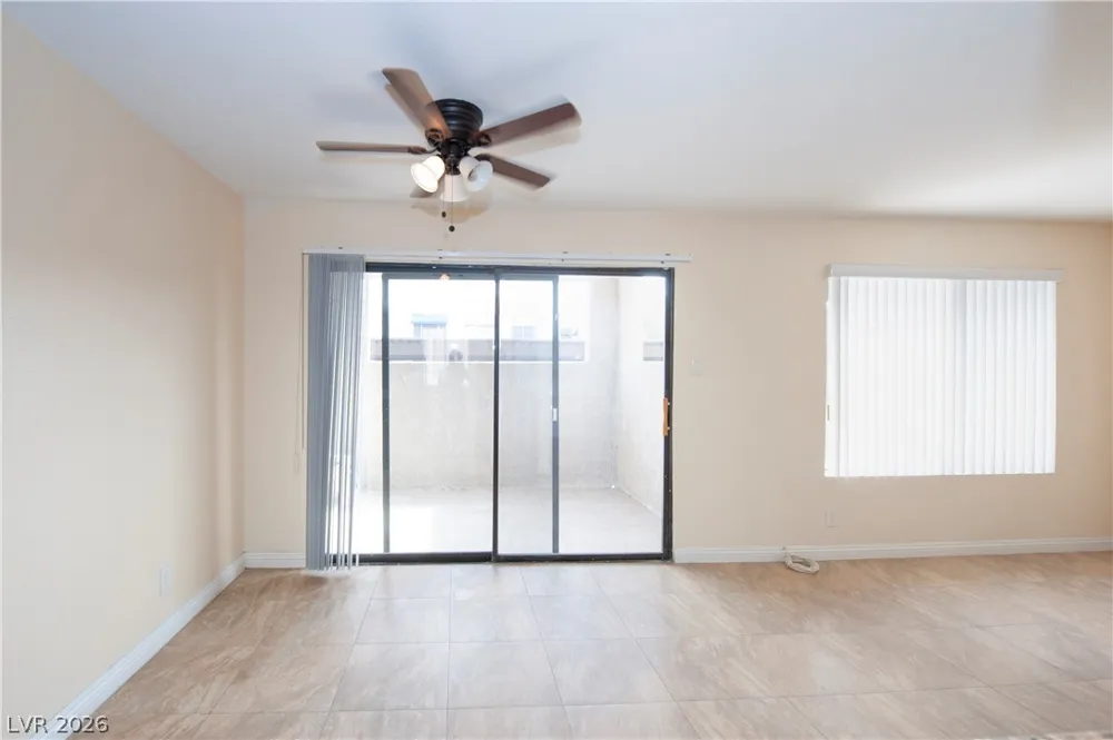 4391 Gannet Circle #11 Las Vegas, NV 89103